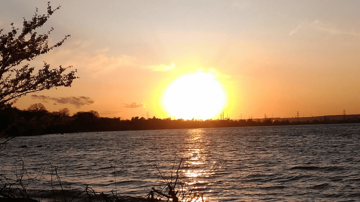 Hamilton set a record Thursday April 13, 2023 for the highest temperature ever recorded on that day. 