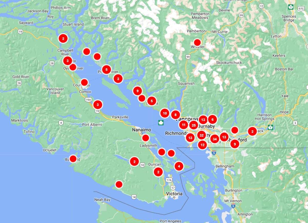 A map showing sites of power outages along B.C.’s South Coast on Saturday morning, Nov. 11, 2023.