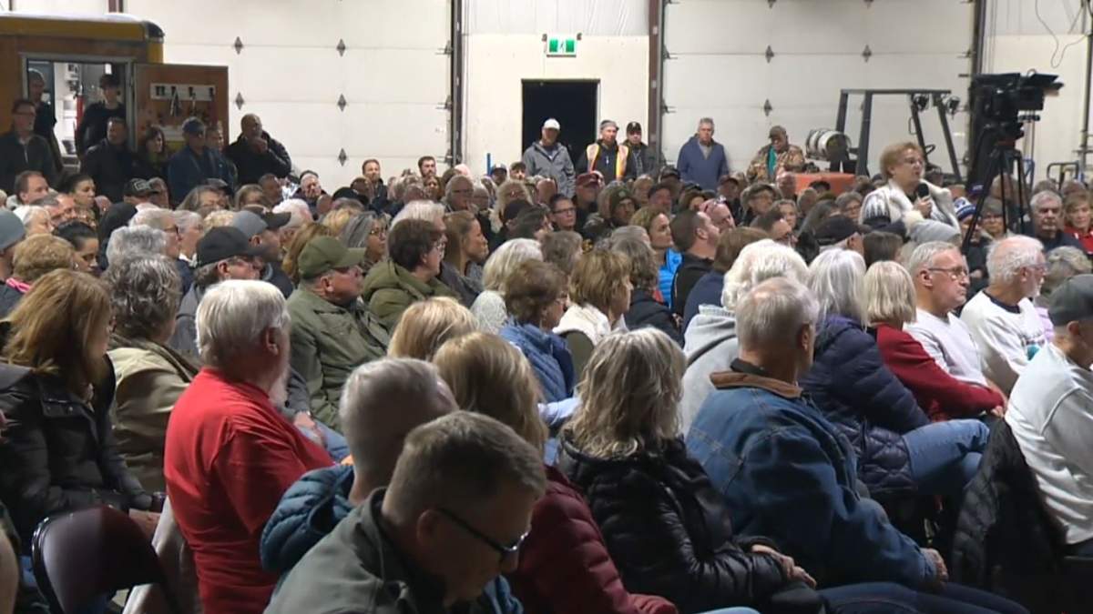 FILE. Some of the crowd that attended a   citizen's town hall meeting in Osoyoos, B.C.