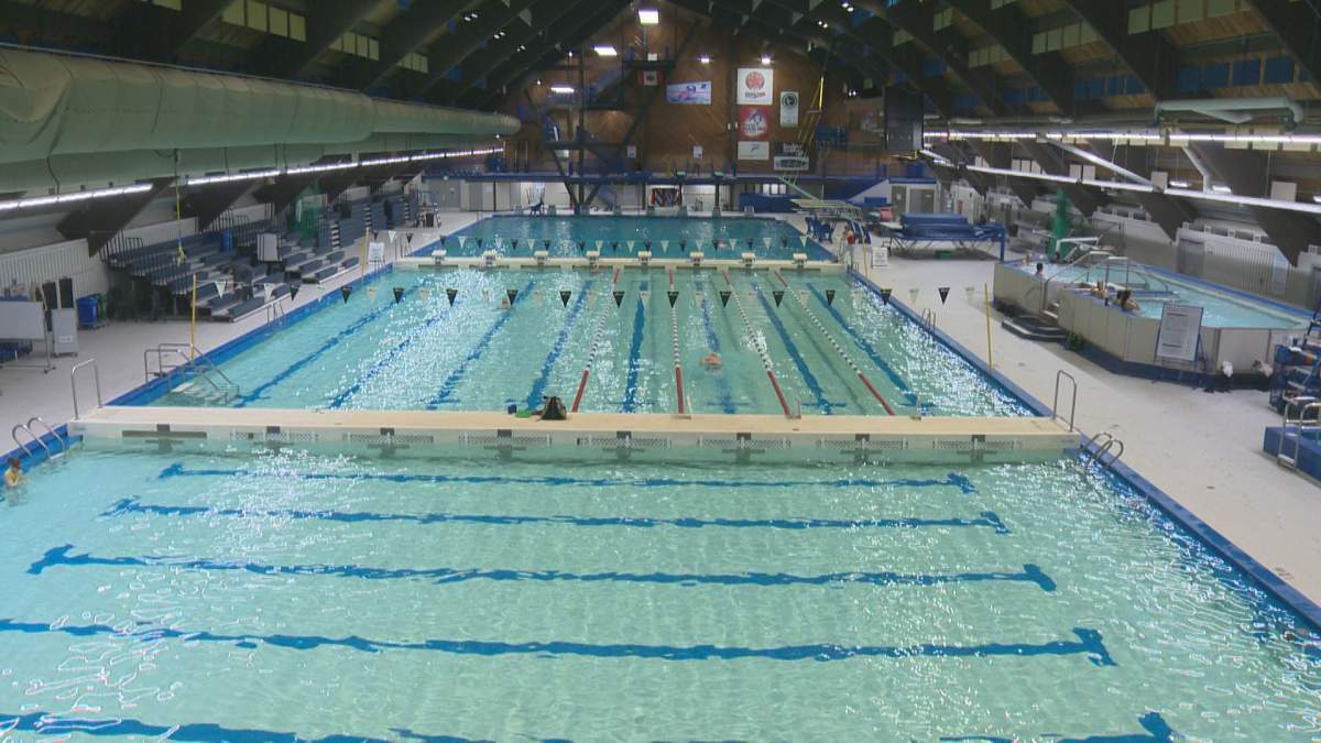 The Lawson Aquatic Centre reported cockroaches in the men's change room.