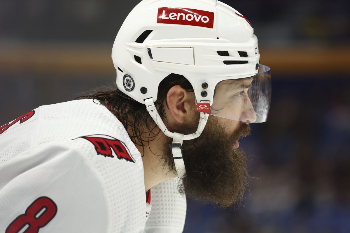 Carolina Hurricanes defenceman Brent Burns (8) lines up for a faceoff during the second period of an NHL hockey game against the Buffalo Sabres Sunday, Feb. 25, 2024, in Buffalo, N.Y.