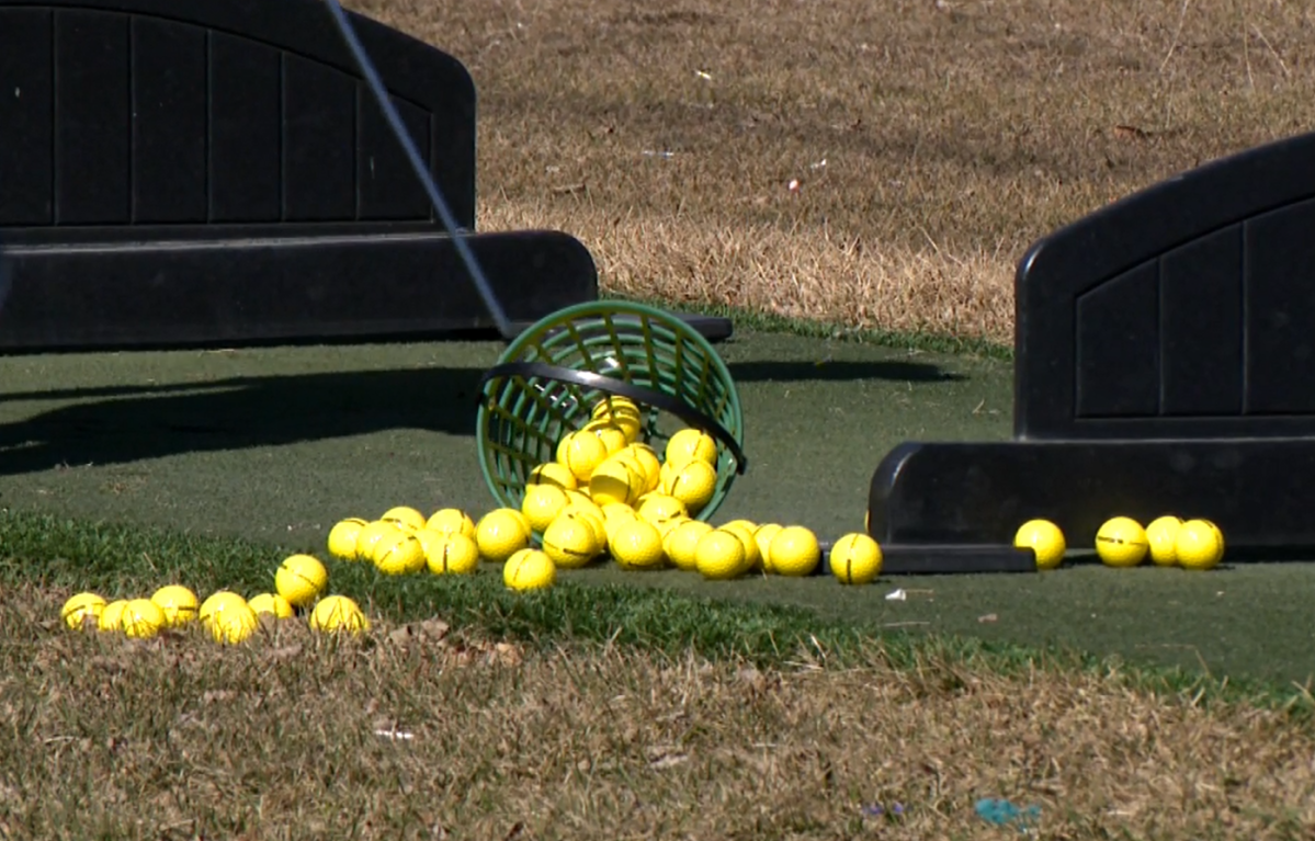 Saskatoon residents can dust off their drivers and work on their swing when the driving ranges Silverwood Golf Course and Holiday Park Golf Course open on Thursday.