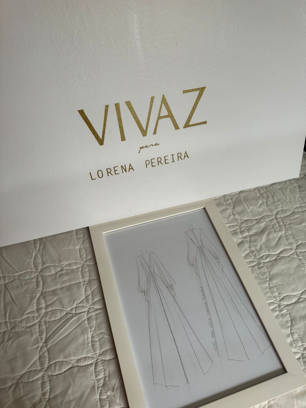 The missing wedding dress is custom made by VIVAZ, a company based in Brazil.
