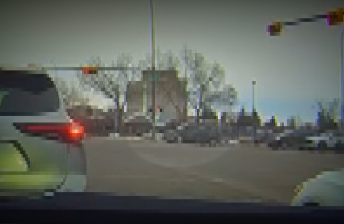 Dashcam video provided to Global News shows the stolen minivan speeding through the intersection at Southland Drive and Macleod Trail moments before the crash.