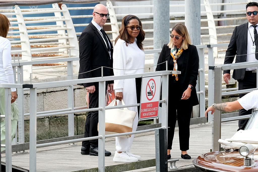 Oprah Winfrey arrives at Venice Marco Polo airport ahead of Jeff Bezos and Lauren Sanchez' wedding on June 26, 2025 in Venice, Italy.