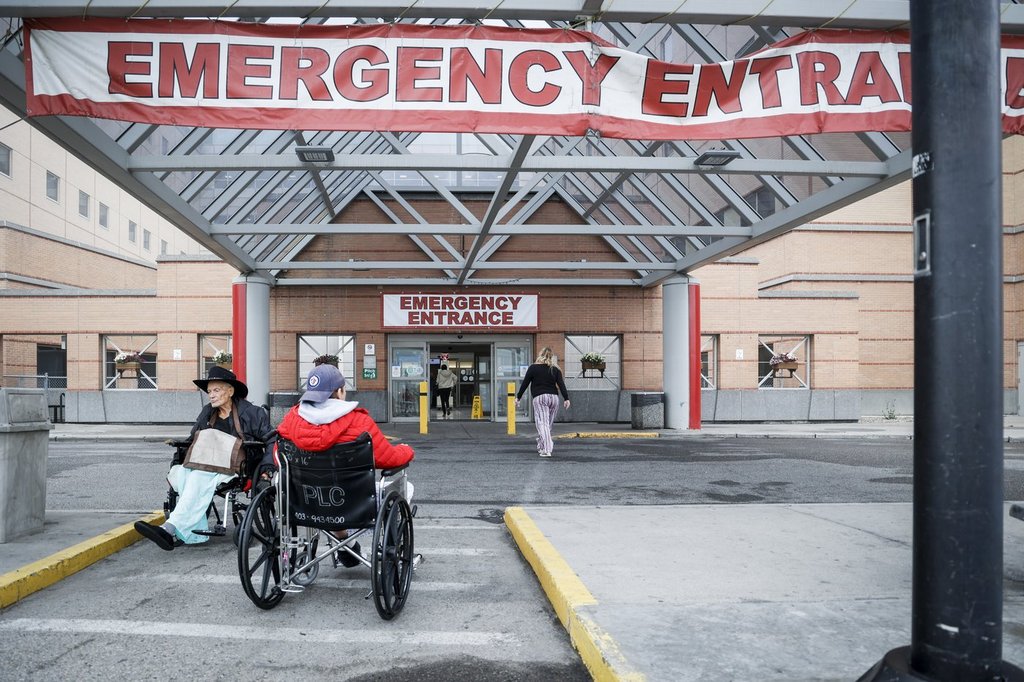 The entrance to the emergency department at Peter Lougheed hospital is pictured in, Calgary, Alta., Tuesday, Aug. 22, 2023.