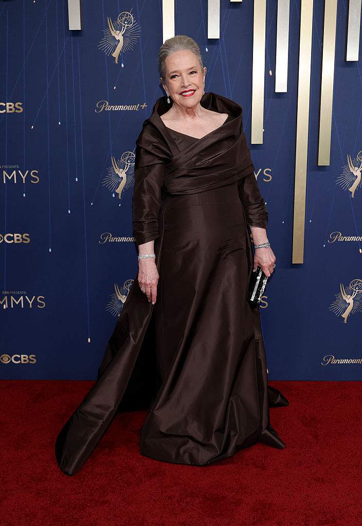 2025 Emmy Awards: The most dazzling red carpet looks from TV’s biggest night - image
