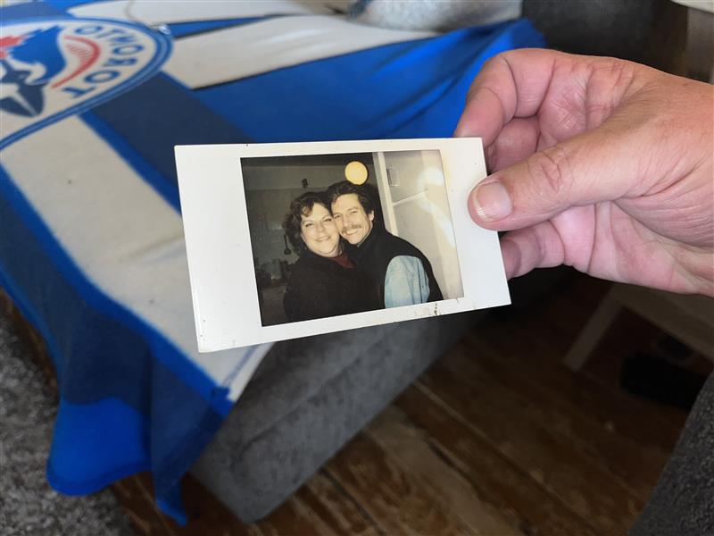 White was diagnosed with leukemia 25 years ago when she was living with her husband in Ontario.