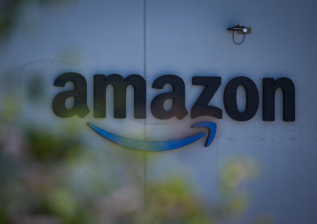 Amazon logo on building