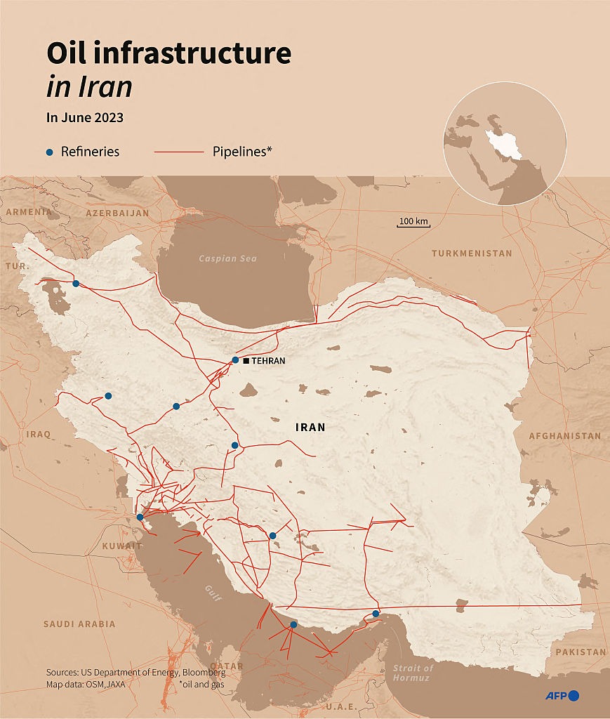 A map depicting Iran's oil infrastructure.