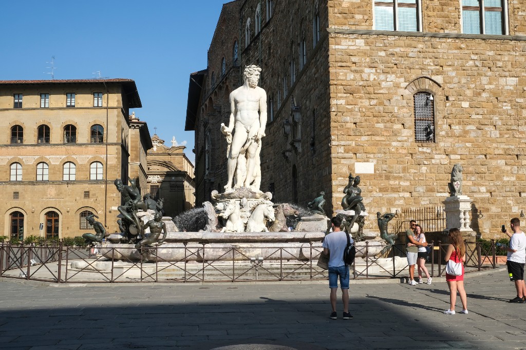 The Fountain of Neptune in 'Piazza della Signoria' square.