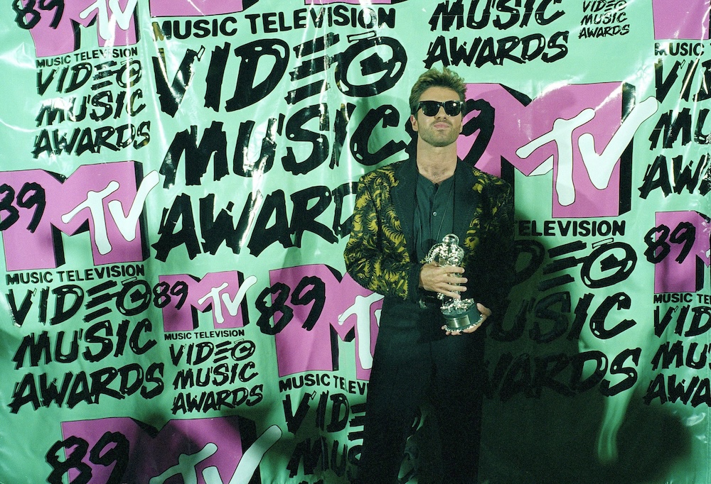 FILE Musician George Michael is honoured at the MTV Music Awards at the Universal Ampitheatre in Universal City, Calf., on Sept. 6, 1989. Michael had a successful solo career after skyrocketing to stardom with Wham! (AP Photo/Alan Greth).