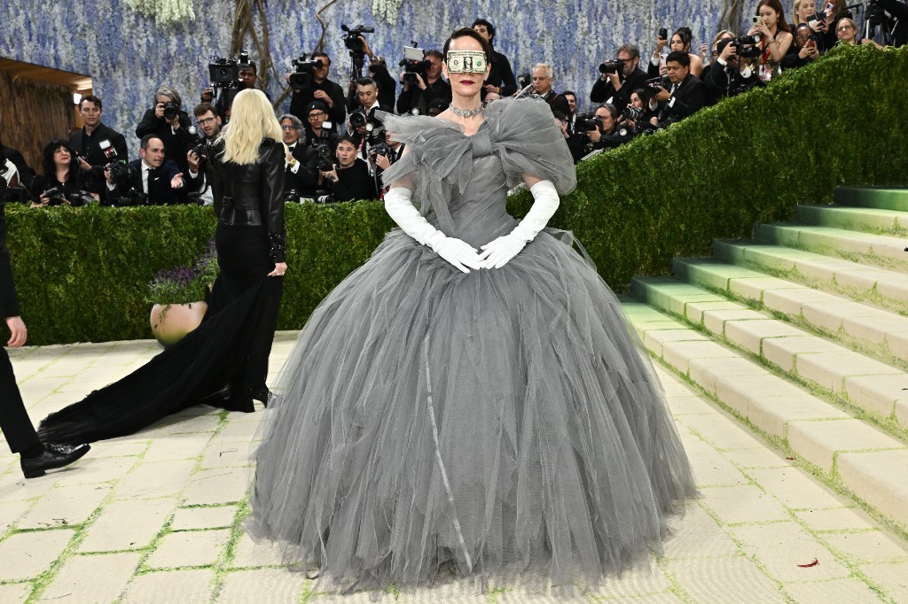 Sarah Paulson arrives at The Metropolitan Museum of Art's Costume Institute benefit gala celebrating the opening of the "Costume Art" exhibition on Monday, May 4, 2026, in New York.