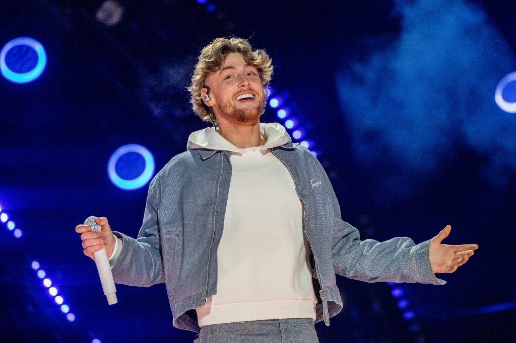 Bailey Zimmerman performs at New Year's Eve Live: Nashville's Big Bash on Wednesday, Dec. 31, 2025, at Bicentennial Capitol Mall State Park in Nashville, Tenn.