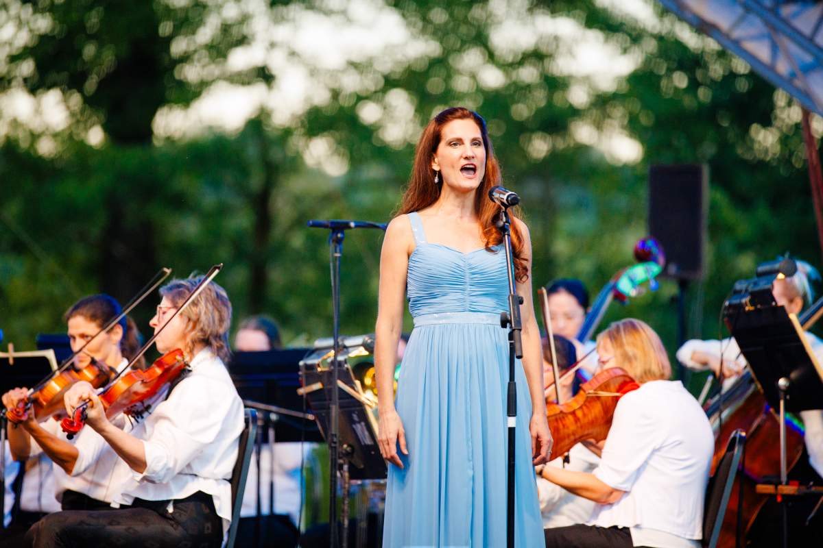 Opera in the Park featuring Vancouver Opera - image